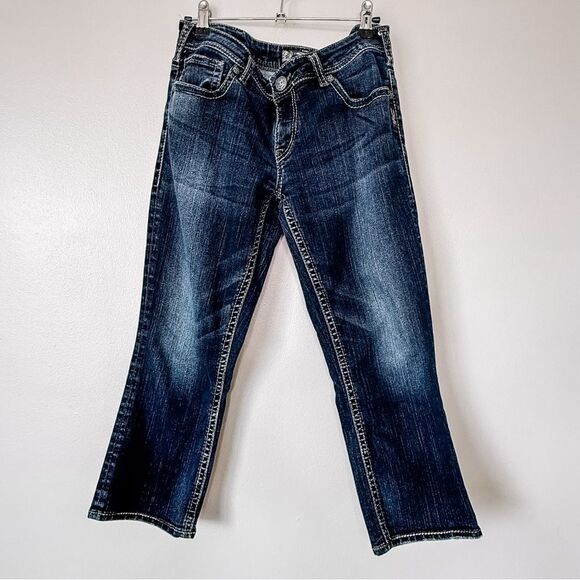 Silver Jeans Co Aiko Kick Flare Capri Dark Wash Size 30 - Picture 2 of 7